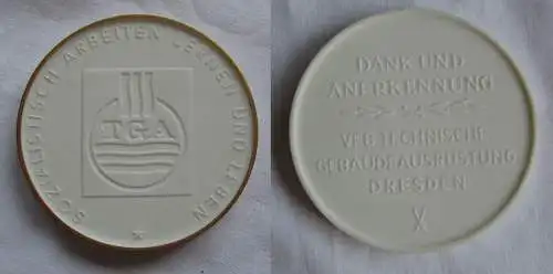 DDR Porzellan Medaille VEB Techn. Gebäudeausrüstung TGA Dresden (149474)