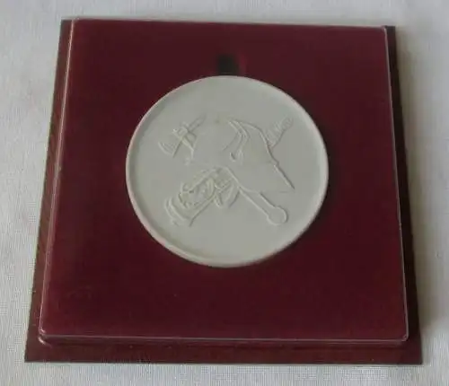 DDR Medaille Für vorbildliche Leistungen im Brandschutz Bartel II 132 (142515)