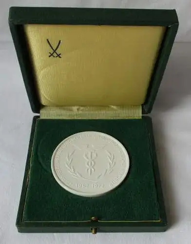 DDR Porzellan Medaille 20 Jahre Zollverwaltung der DDR im Original Etui (126707)