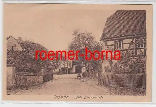 77046 Ak Grossbothen Alte Dorfschmiede um 1920