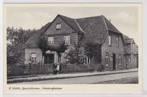 68198 Ak Schweringhausen, W. Schütte, Gemischtwaren, Gebäudeansicht, um 1930