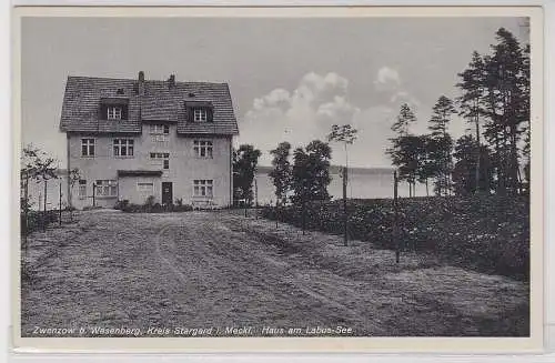10133 Ak Zwenzow b. Wesenberg Kreis Stargard i. Meckl. Haus am Labus-See um 1930