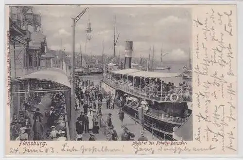 67022 AK Flensburg - Abfahrt der Föhrde-Dampfer, gut belebt Promenade 1903