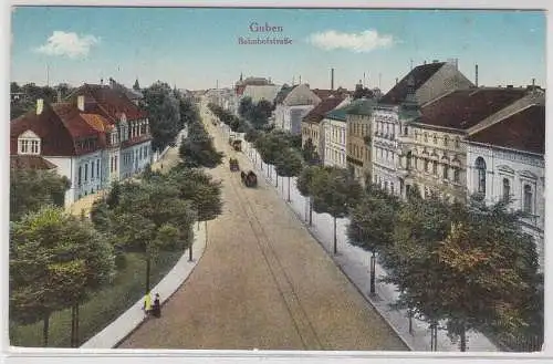 11074 Feldpost AK Guben - Bahnhofstraße, Straßenansicht mit Automobilen 1916