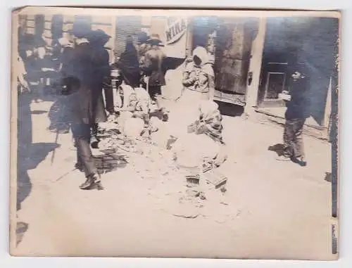 83589 Original Foto Straßenhändler in russ.Polen im 1.Weltkrieg