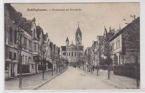 94185 Ak Recklinghausen, Straßenansicht Paulusstraße mit Pauluskirche, um 1910