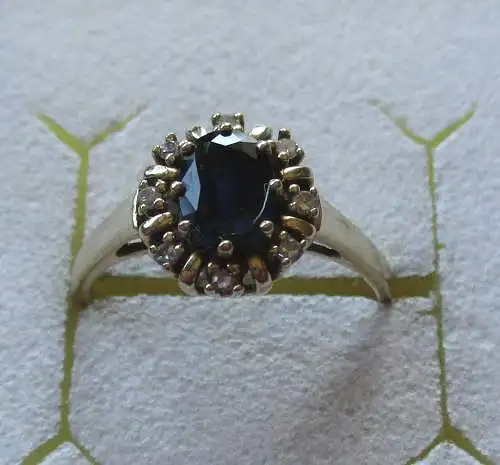 hochwertiger 585er Gold Ring mit Saphir + 8 Diamanten (0.1ct) (115507)