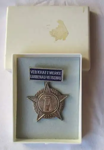 DDR Abzeichen Firma VEB Kraftwerke Lübbenau - Vetschau im Etui (118457)