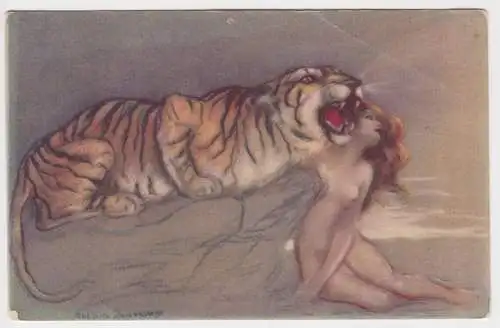 56376 Erotik Ak Aktbild einer Frau mit Tiger um 1920