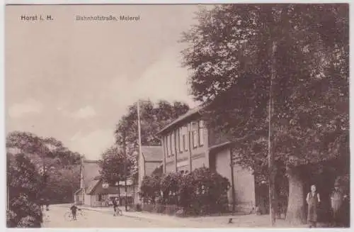 13158 Ak Horst in H. Bahnhofstrasse mit Meierei um 1930