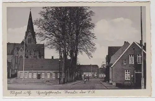 36234 Ak Sögel i. Hümmling, Hauptstraße mit Kirche und Klinkerbauten, um 1930