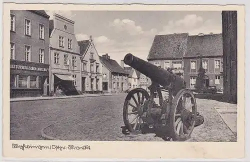 39211 Ak Mohrungen Morąg in Ostpreussen Markt mit Kanone 1940