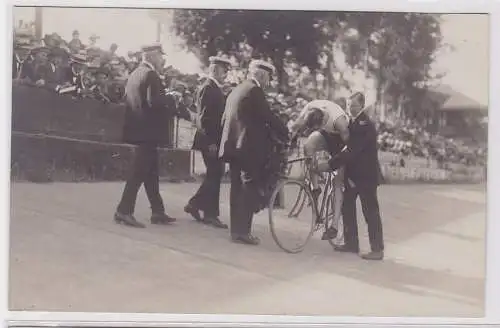 87890 Foto Ak Leipzig Radrennen um 1920