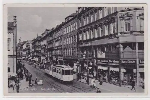 904808 AK Chemnitz - Poststraße Straßenansicht mit Straßenbahn & Geschäften 1939