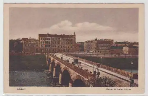 11949 Ak Sagan (Żagań) - Kaiser Wilhelm Brücke mit Pferdekutsche 1917