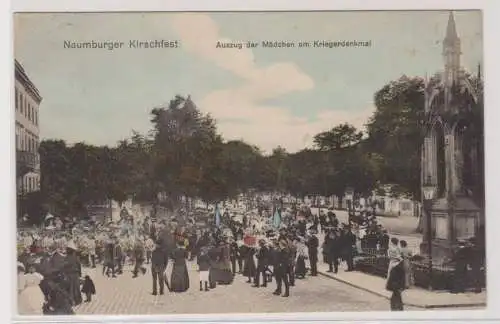 99995 Ak Naumburger Kirschfest - Auszug der Mädchen am Kriegerdenkmal 1912