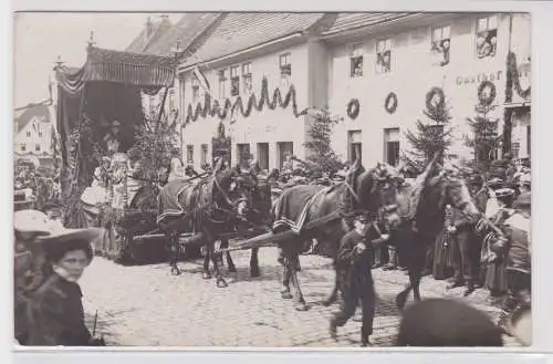 85692 Foto Ak Festzug vom Heimatfest Lucka S.-A. 1907