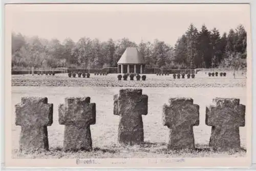 85623 Foto Ak Bad Kreuznach Ehrenfriedhof um 1940