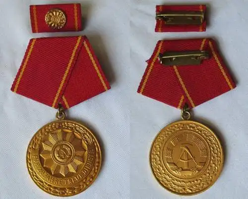 DDR Medaille für 20 Jahre Treue Dienste Bewaffnete Organe MdI im Etui (118694)