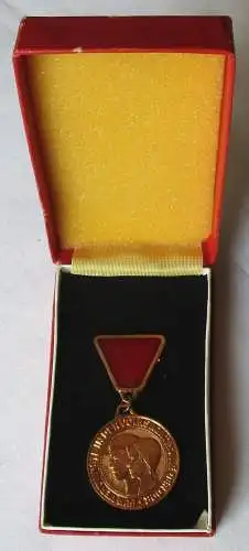 DDR Medaillen für Verdienste in der Volkskontrolle mit Dreiecksspange (127795)