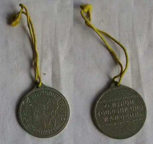 DDR Medaille VIII.Pioniertreffen Karl Marx Stadt 1988 (149333)