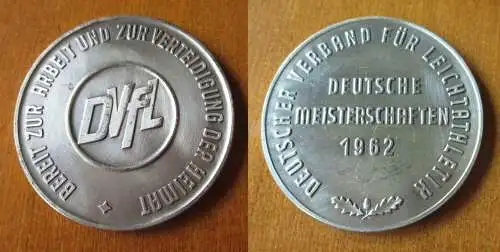 DDR Medaille Deutsche Meisterschaften Leichtathletik 1962 Stufe Silber (149507)