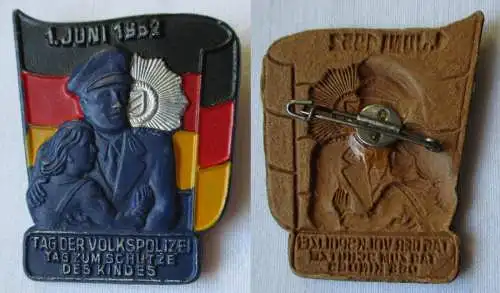 DDR Abzeichen Tag der Volkspolizei - Tag zum Schutz des Kindes 1.6.1952 (136123)