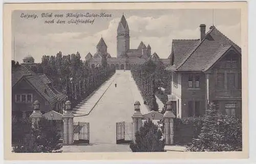 54955 Ak Leipzig - Blick vom Königin-Luise-Haus  nach dem Südfriedhof um 1915
