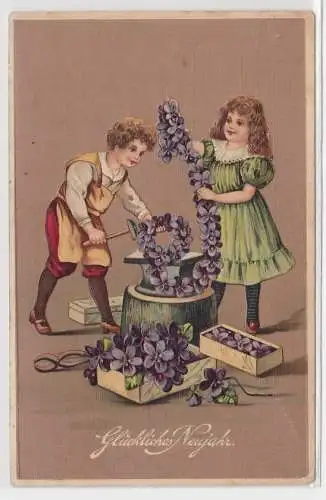 48064 Präge AK Glückliches Neujahr Kinder m. Vergißmeinnicht Blumenranken um1910