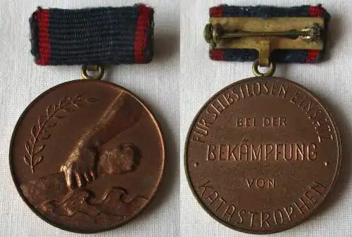 DDR Medaille selbstlosen Einsatz bei der Bekämpfung von Katastrophen (154751)