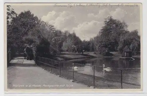 81203 AK Wurzen an der Mulde - Parkpartie mit Teich und Schwänen 1935