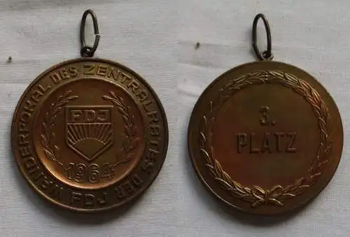 DDR Medaille Wanderpokal des Zentralrates der FDJ Stufe Bronze (149870)
