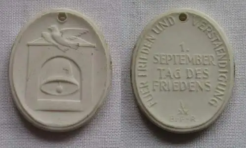 DDR Medaille 1. September Tag des Friedens für Frieden u. Verständigung (149441)