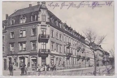 900751 Ak Freiburg im Breisgau Wannerstraße mit Konditorei 1910