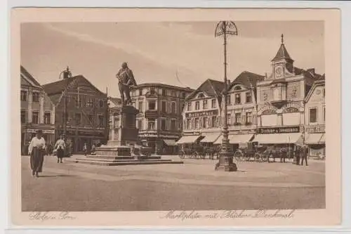 80472 Ak Stolp in Pommern Marktplatz mit Blücher Denkmal um 1920