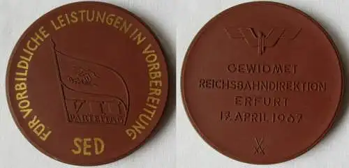DDR Medaille Meissner Porzellan Reichsbahndirektion Erfurt 17.April 1967(145104)