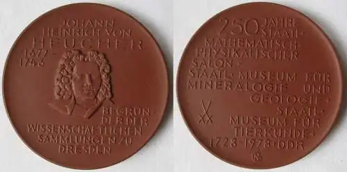 DDR Porzellan Medaille Johann Heinrich von Heucher 1677-1746 (145113)
