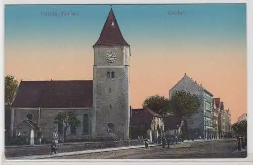 82075 Ak Leipzig-Mockau Kirche Straßenansicht um 1920
