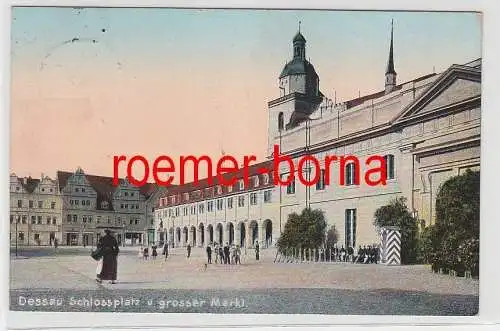 76755 Ak Dessau Schlossplatz u. grosser Markt 1912
