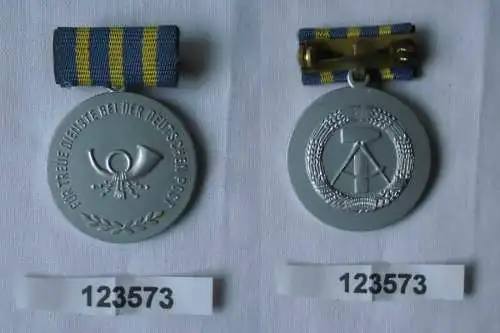 DDR Medaille für Treue Dienste der Deutschen Post Silber (123573)