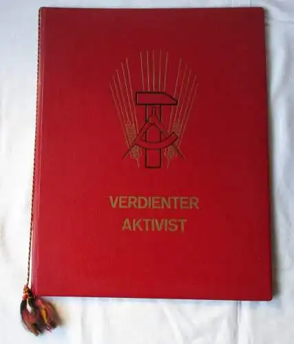 Urkunde Verdienter Aktivist 7. Okt. 1966 in großer Original Mappe (116985)