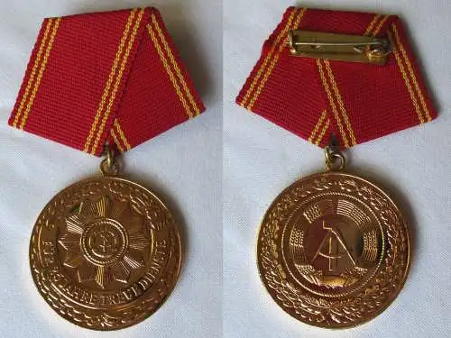 DDR Medaille für 25 Jahre Treue Dienste Bewaffnete Organe MdI im Etui (117953)