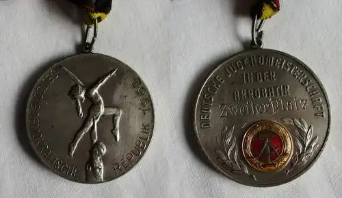 DDR Medaille Deutshe Judendmeisterschaften in der Akrobatik 2.Platz (129788)
