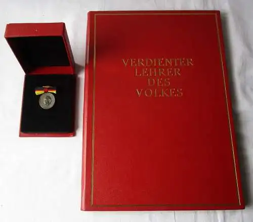 DDR Abzeichen Orden Verdienter Lehrer des Volkes 1972 mit Urkunde (142346)