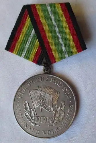 DDR Medaille treue Dienste in der NVA in Silber 900er Punze (126516)