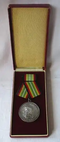 Medaille für treue Dienste in der NVA nat.Volksarmee in Silber 900er Ag (106317)