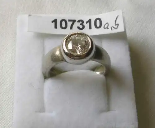 Aparter Damen-Ring Silber 925 matte Oberfläche mit farblosem Stein (107310)