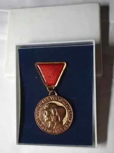 DDR Medaillen für Verdienste in der Volkskontrolle mit Dreiecksspange (112575)