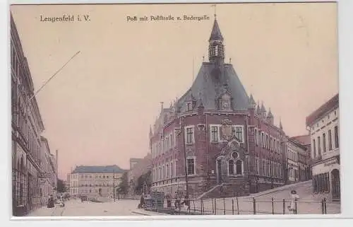 92998 AK Lengenfeld im Vogtland - Post mit Poststraße und Badergasse 1912
