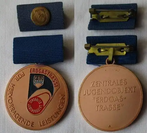 DDR Medaille für hervorragende Leistungen an der Erdgastrasse in Bronze (149818)